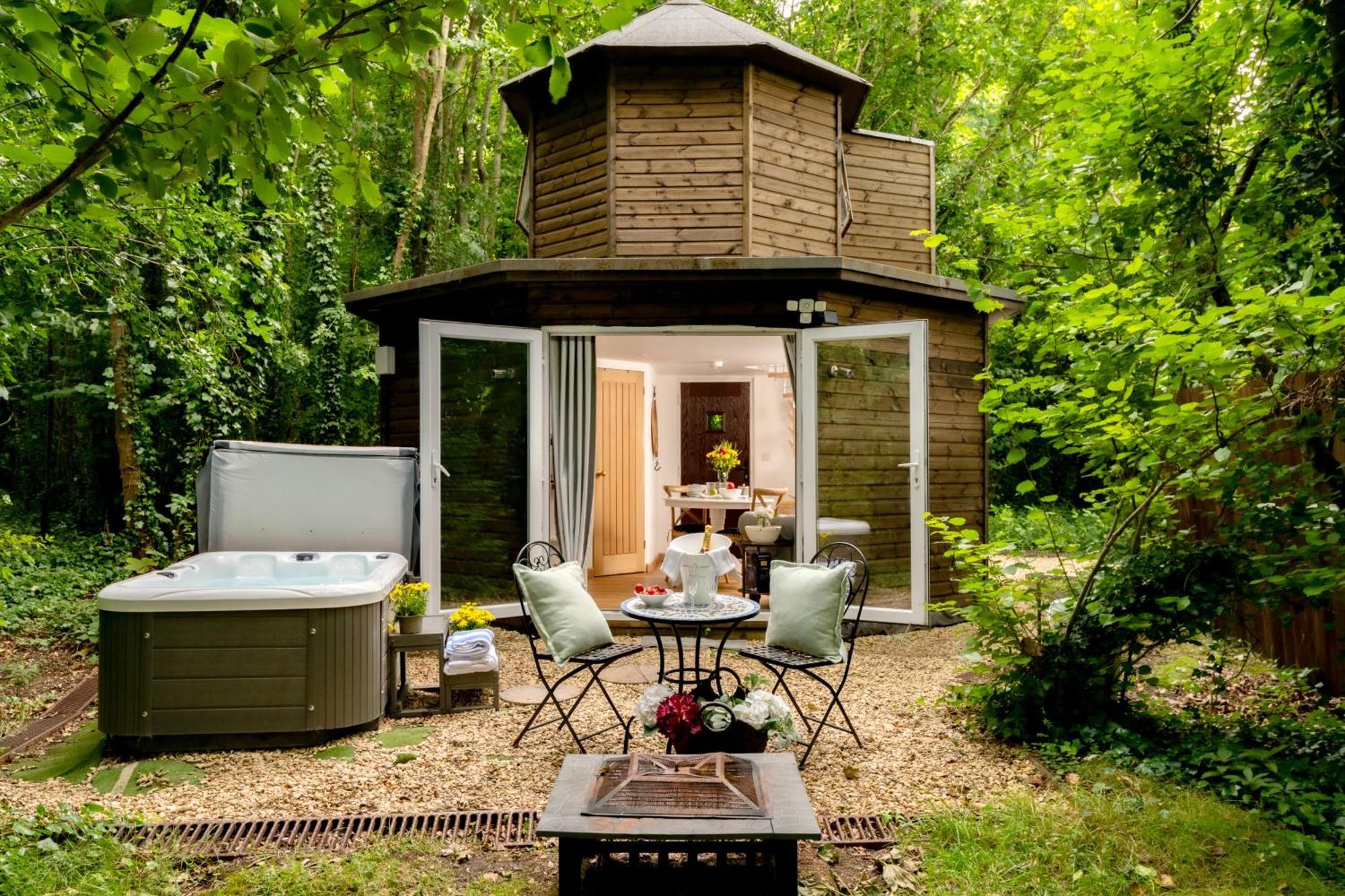 Honeycombe - Treehouse In The Heart Of Dorset Villa Blandford Forum Exteriör bild